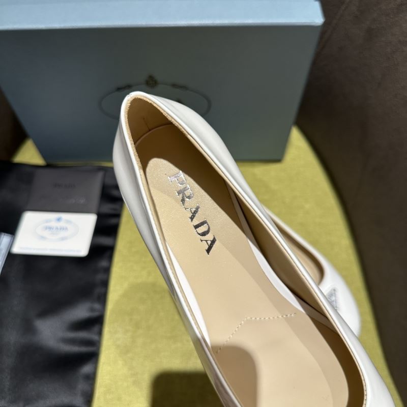 Prada Low Shoes